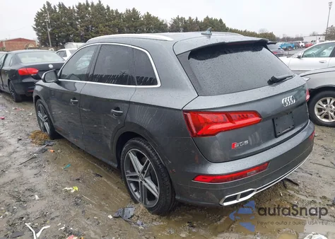 2018 Audi Sq5 3.0T Premium Plus z USA, uszkodzony, nr VIN WA1C4AFY9J2024768